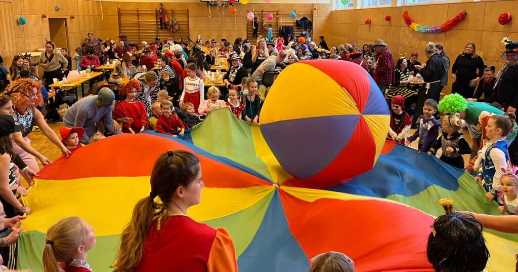 Kinderfasching der SP&Ouml; Maria Rain begeistert junge Narren